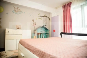 Apartament 3 camere 88 mp utili, 2 terase, etaj intermediar, lift, parcare