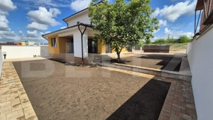 Casa 4 camere, 190 mp, 500 mp teren, zona Ford