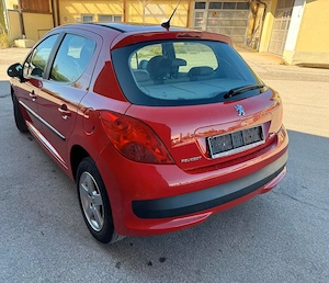 Peugeot 207 automat  euro 5 - imagine 3