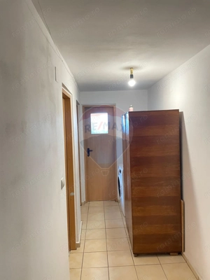 De Închiriat  Apartament cu 1 cameră 32 mp în zona Canta. - imagine 2