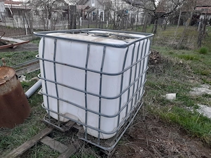 Rezervor PVC 1000 litri cu robinet 