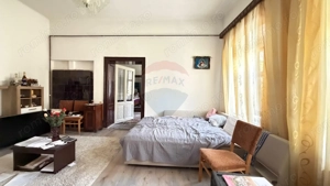 PROPRIETATE RARĂ ÎN CENTRUL MEDIAȘULUI – INVESTIȚIE CU POTENȚIAL URIAȘ - imagine 3