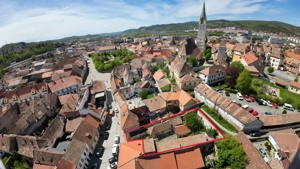 PROPRIETATE RARĂ ÎN CENTRUL MEDIAȘULUI – INVESTIȚIE CU POTENȚIAL URIAȘ - imagine 2