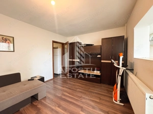 Apartament 2 camere, etajul 2 din 4,  zona Dambovita in Timisoara