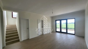 Duplex nou la cheie,5 camere,3 bai,Dumbravita Cora