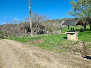 Vând teren în Com . Dumitresti, Jud. Vrancea 