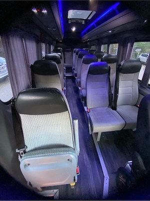 Mercedes Sprinter 516 20+1 - imagine 5