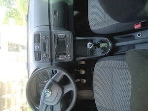Vând autoturism mic litraj Skoda Roomster 1,2 diesel