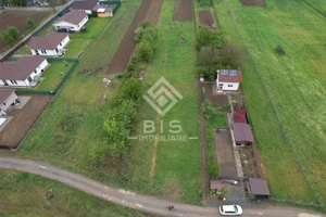 Teren Intravilan 1000 mp -   str Bistritei - Unirea