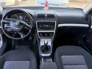 Skoda Octavia 2010 Euro 5 - imagine 4