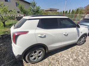 Vând Ssangyong Tivoli  - imagine 2