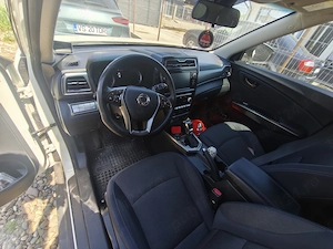 Vând Ssangyong Tivoli  - imagine 9