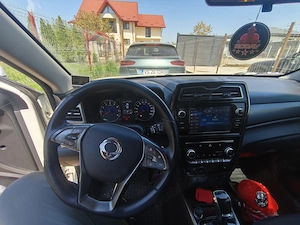 Vând Ssangyong Tivoli  - imagine 8