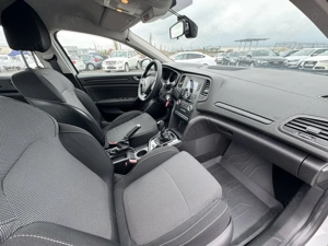 Renault Megane - imagine 17