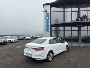 Renault Megane - imagine 6