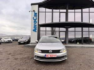 Vw Jetta - imagine 2