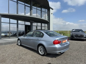 Bmw Seria 3 - imagine 10