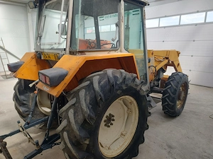 Tractor Renault 65-85 cai, 4x4 - imagine 2