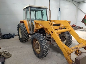 Tractor Renault 65-85 cai, 4x4 - imagine 4