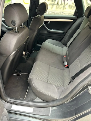 Vând Audi A4  An 2008  - imagine 3