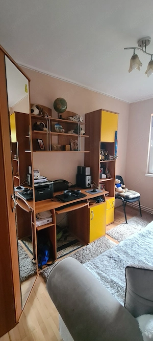 mobila tineret