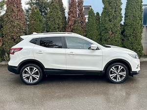 Nissan Qashqai 2019 128.000km Distributie efectuata Panoramic Keyless Franare Faruri Rate Garantie - imagine 4