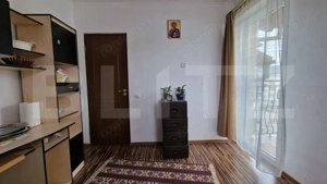 Apartament cu 4 camere, 66mp, 2 balcoane spatioase, panorama, zona Florilor - imagine 10