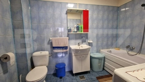 Apartament cu 4 camere, 66mp, 2 balcoane spatioase, panorama, zona Florilor - imagine 14