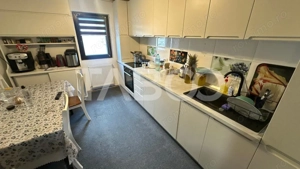 Apartament 4 camere decomandat 2 bai pivnita zona Strand Sibiu - imagine 10
