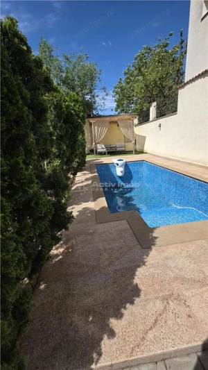 Casa boiereasca, eleganta,piscina, mobilata, teren 517 mp - Agronomie - imagine 4