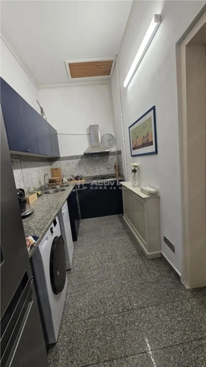 Casa boiereasca, eleganta,piscina, mobilata, teren 517 mp - Agronomie - imagine 9