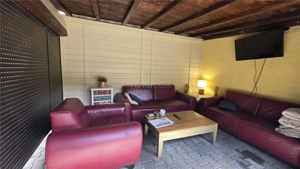 Casa boiereasca, eleganta,piscina, mobilata, teren 517 mp - Agronomie - imagine 15