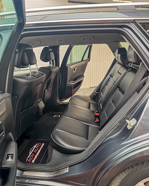 Mercedes-Benz  E-Klasse  E 200 CDI . RAR+ITP. Garantie 12 luni . Buy-Back . Test-Drive .  - imagine 10