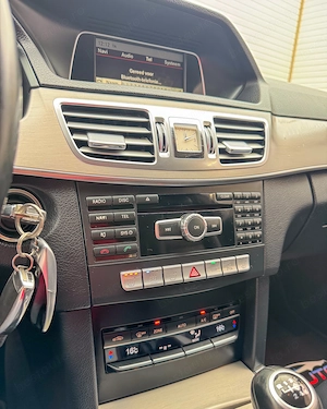 Mercedes-Benz  E-Klasse  E 200 CDI . RAR+ITP. Garantie 12 luni . Buy-Back . Test-Drive .  - imagine 15