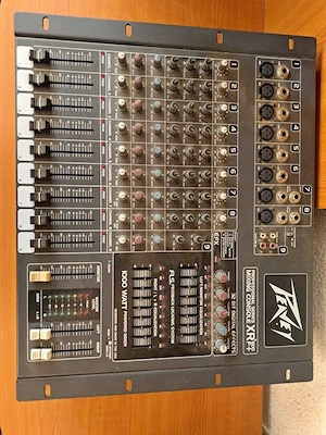 Mixer amplificat  Peavey XR800F  - imagine 2