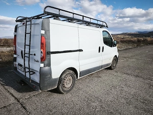 Vând autoutilitara Renault Trafic  - imagine 4