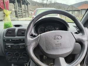 Hyundai Accent 2005 - imagine 4