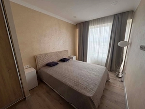 Apartament cu 2 camere de închiriat în zona Eroii Revoluției
