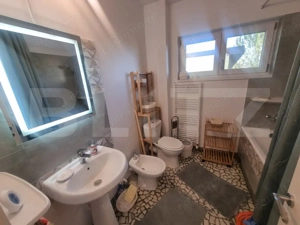 Apartament 4 camere, Ultracentral zona Green House - imagine 12