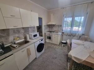 Apartament 4 camere, Ultracentral zona Green House - imagine 9
