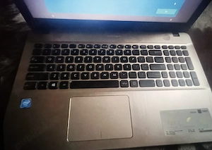 Vand Laptop Asus