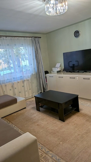 Vand apartament 2 camere - imagine 2