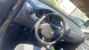  Vand Dacia Duster 4*4 - imagine 3