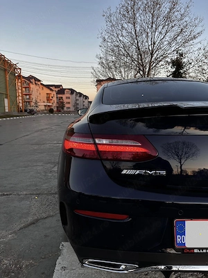 Mercedes E-class Coupe E220d - imagine 2