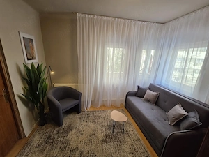 Apartament 3 camere zona Catedrală  - imagine 4