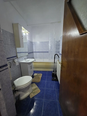 Apartament 3 camere zona Catedrală  - imagine 8