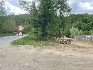 Vand teren intravilan imprejmuit 2.500mp - imagine 4
