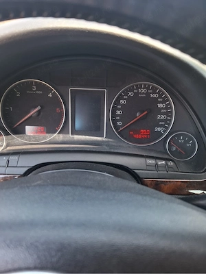 Vând Audi A4 B6, 1.9 tdi, an 2003 - imagine 2