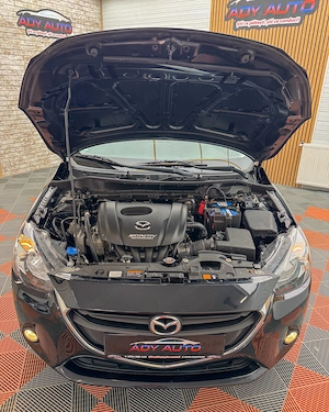   MAZDA 2 , AN 2015   12 . Km reali 90.000 . RAR+ITP. Garantie 12 luni . Buy-Back . Test-Drive .  - imagine 7