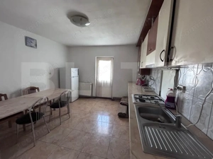 Apartament 4 camere ,etaj 4 , 56mp utili+mansarda  - imagine 3